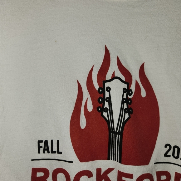 Hard Rock Rockford Casino Shirt - Picture 4 of 4